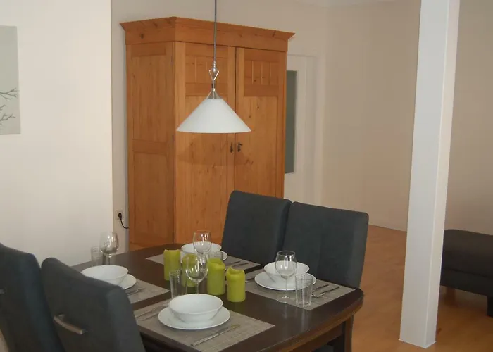 Dautzenberg Ferienapartments Апартаменты Бад-Нойенар-Арвайлер